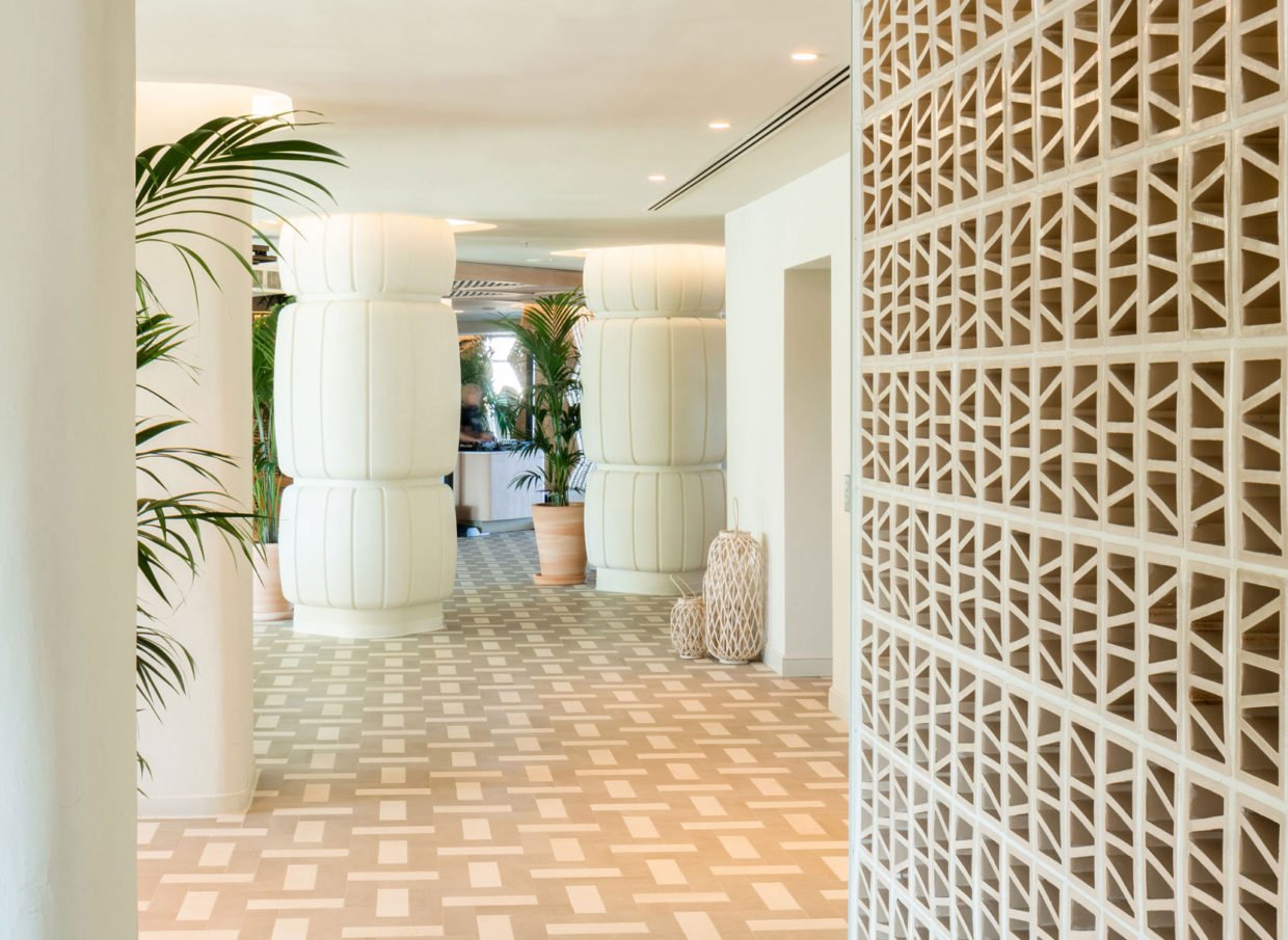 02_Ceramica_Ferres_Celosias_Sitges_Proyecto_Hotel_Sitges_02-1240x905